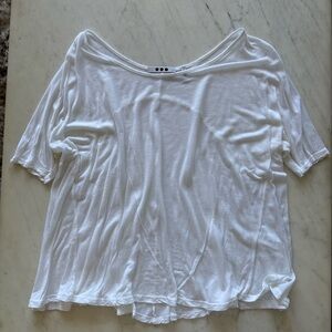 Three Dots White Flowy Short Sleeve Tee XS